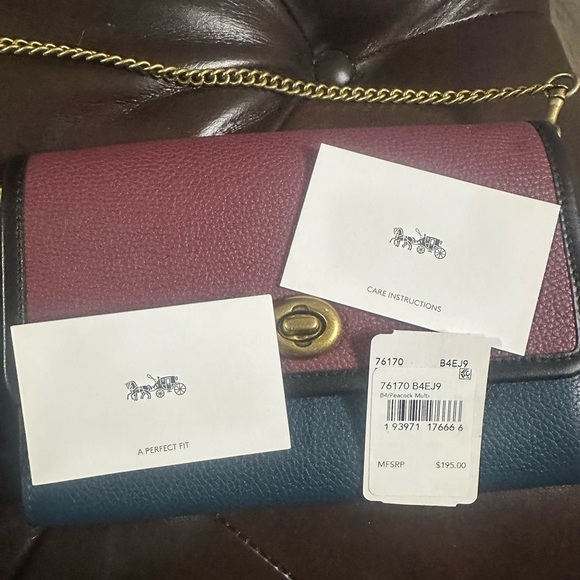 Coach Pink and Blue Crossbody Bag with Gold Chain - Picture 8 of 11